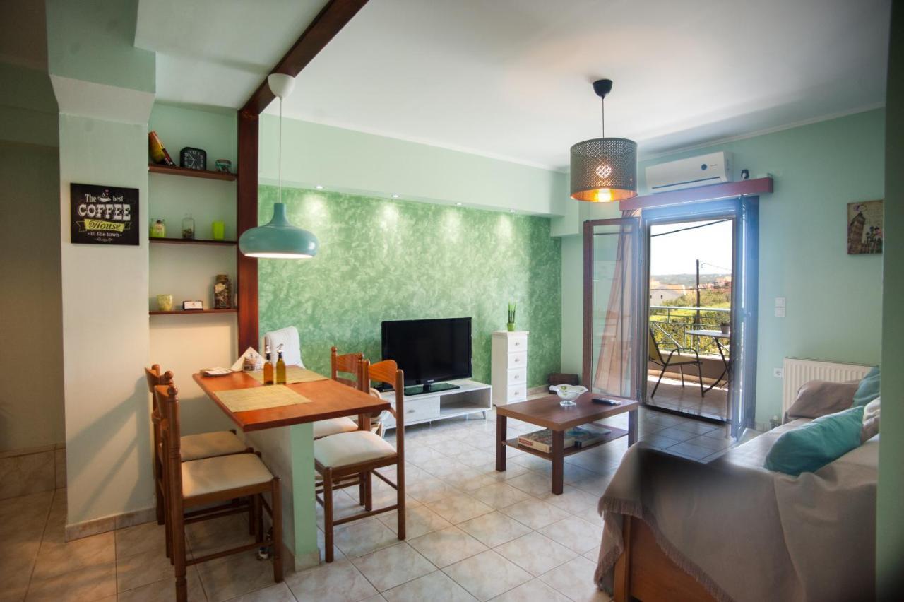 Colourful Apartments أرغوستولي المظهر الخارجي الصورة