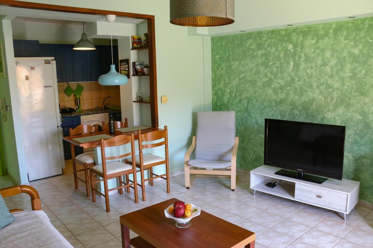 Colourful Apartments أرغوستولي المظهر الخارجي الصورة